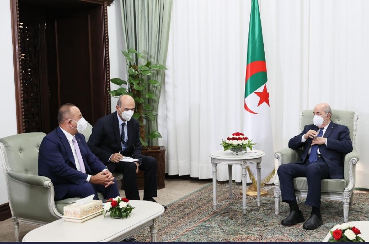 Algérie: Tebboune rencontre Cavusoglu