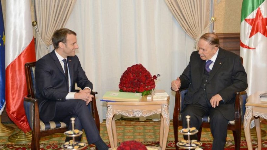 Macron se retourne contre l’Algérie qui a aidé à son élection