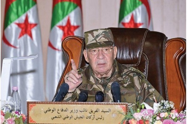 Contribution: Gloire au feu Gaid Salah