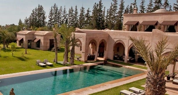 La vie de château de Nicolas Sarkozy dans son palais de Marrakech